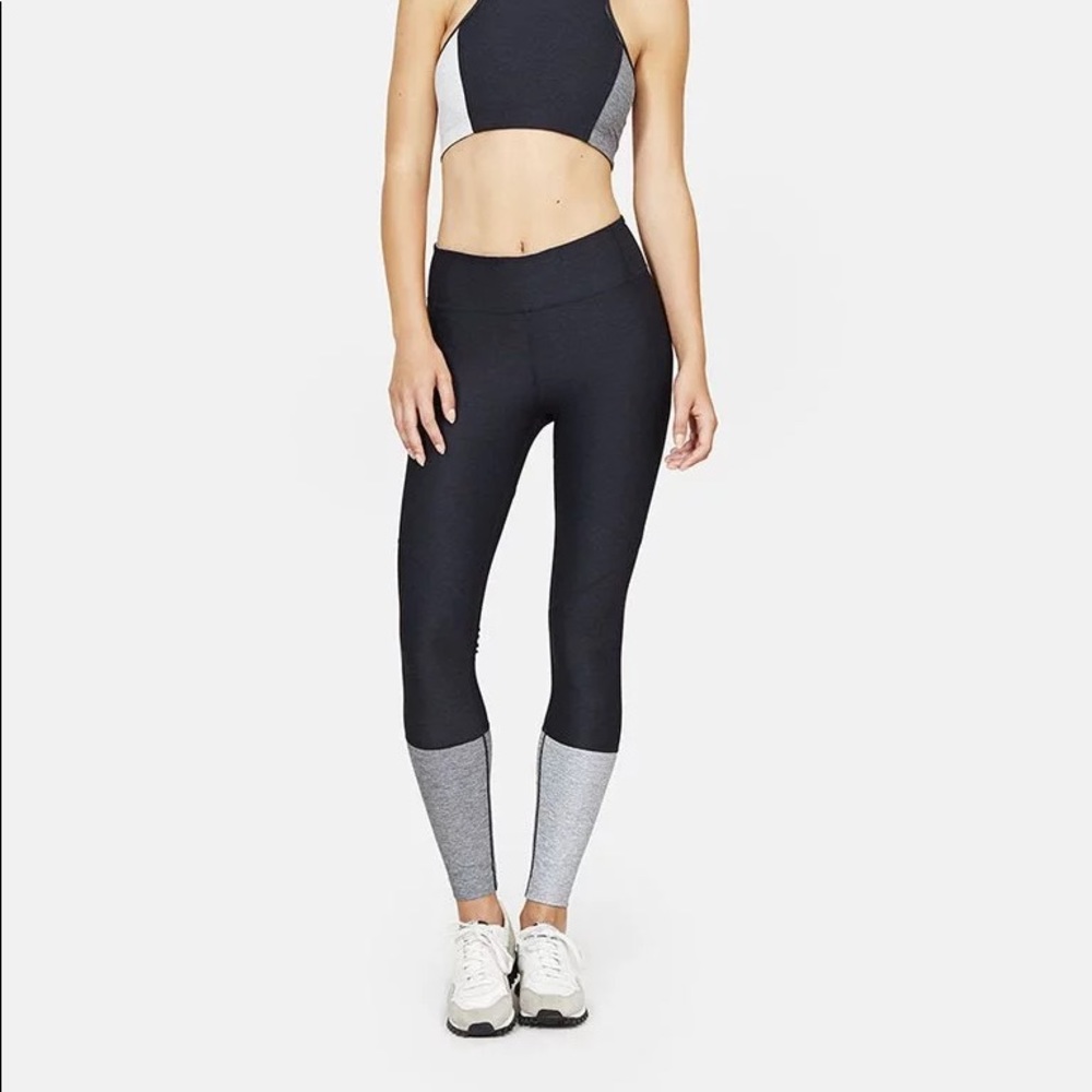 OV 7/8 Dipped Warmup Leggings